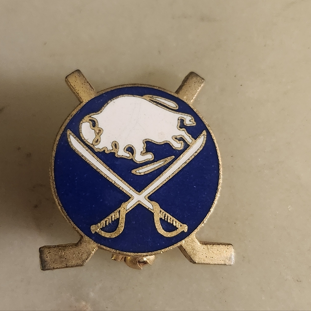 Buffalo Sabres Blue Logo Vintage Pin